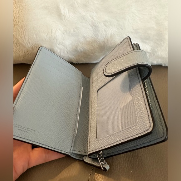 Coach Compact Wallet - Picture 2 of 3
